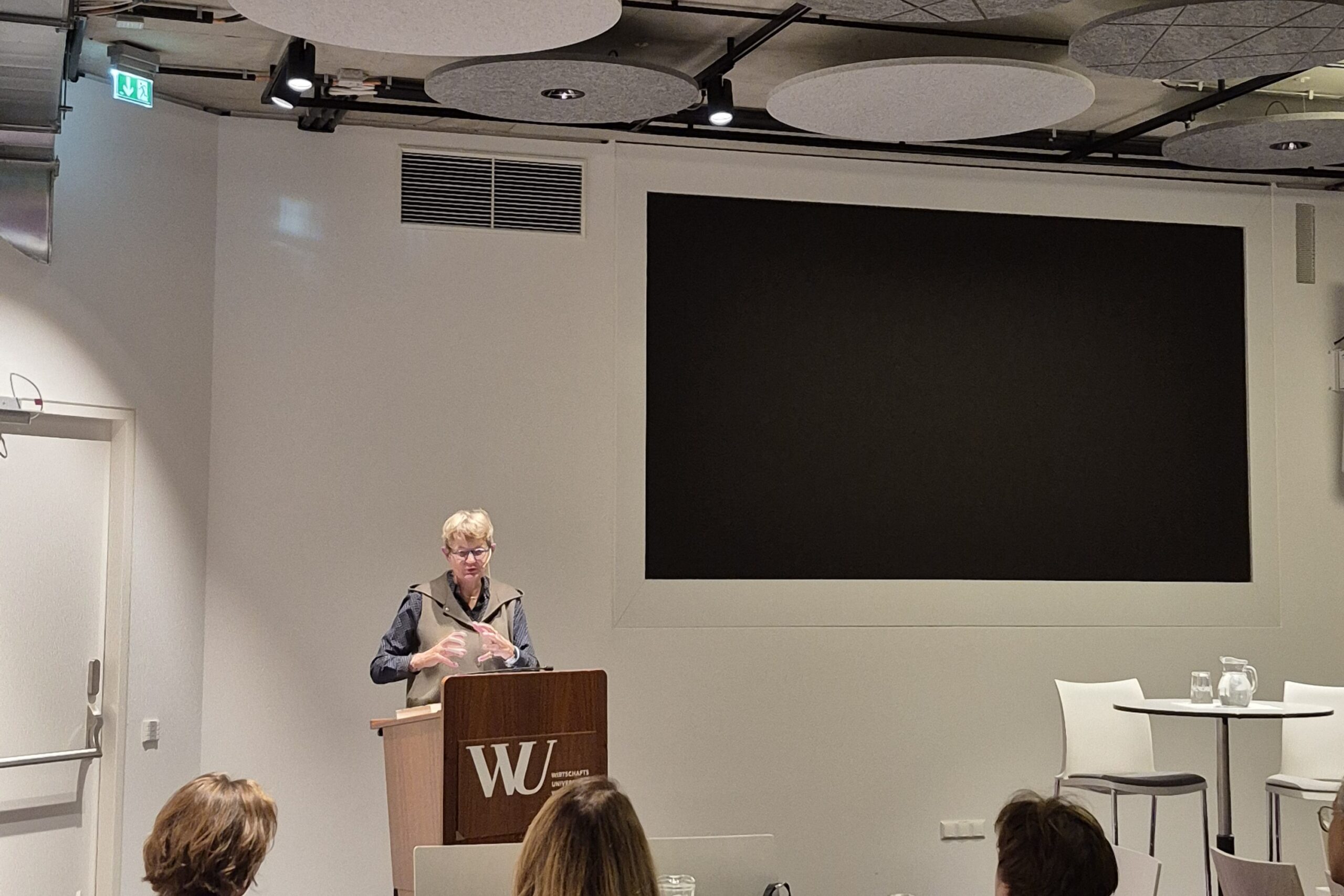 20251106_175815(0)_3-2 quer